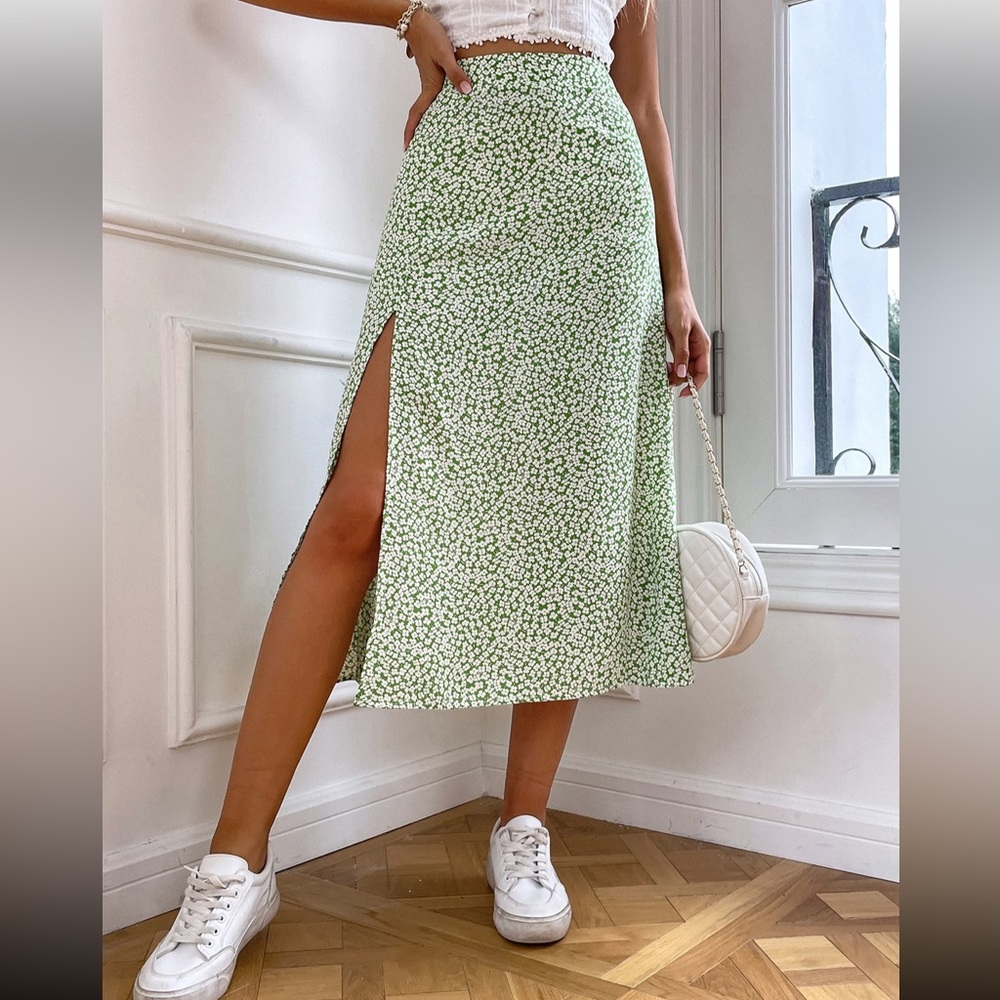 SHEIN WYWH High Waist Ditsy Floral Split Thigh Skirt